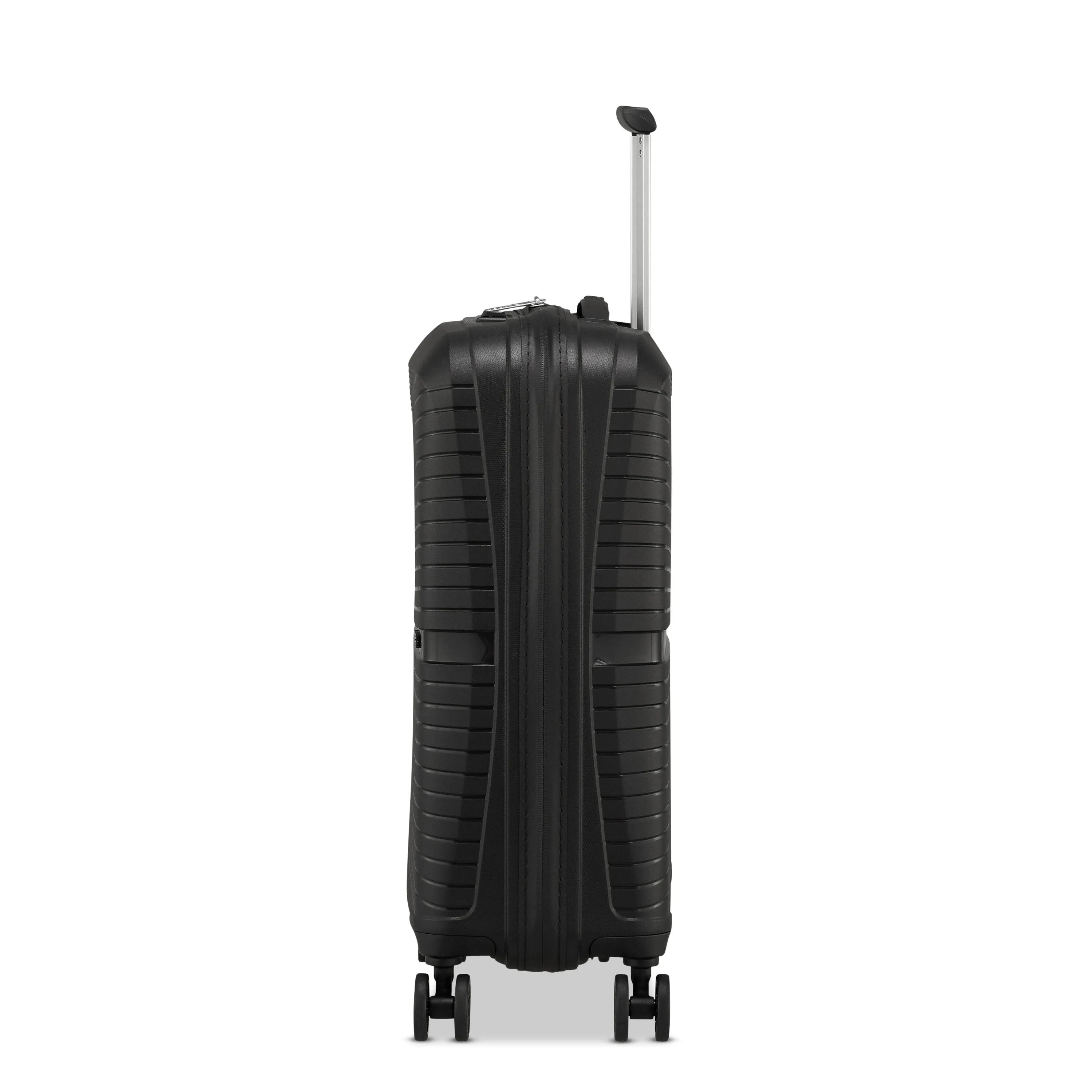 American Tourister Airconic Spinner Carry-On