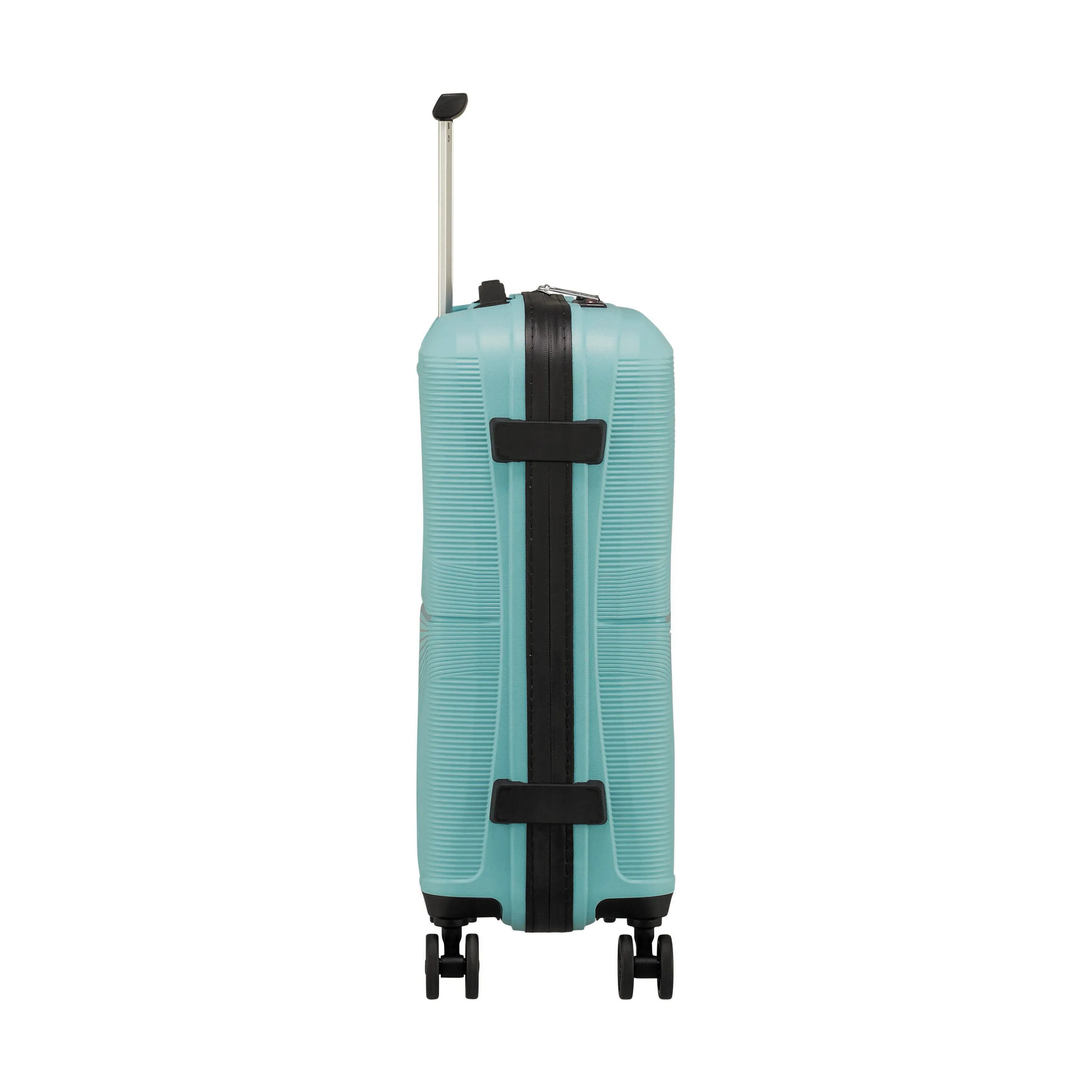 American Tourister Airconic Spinner Carry-On
