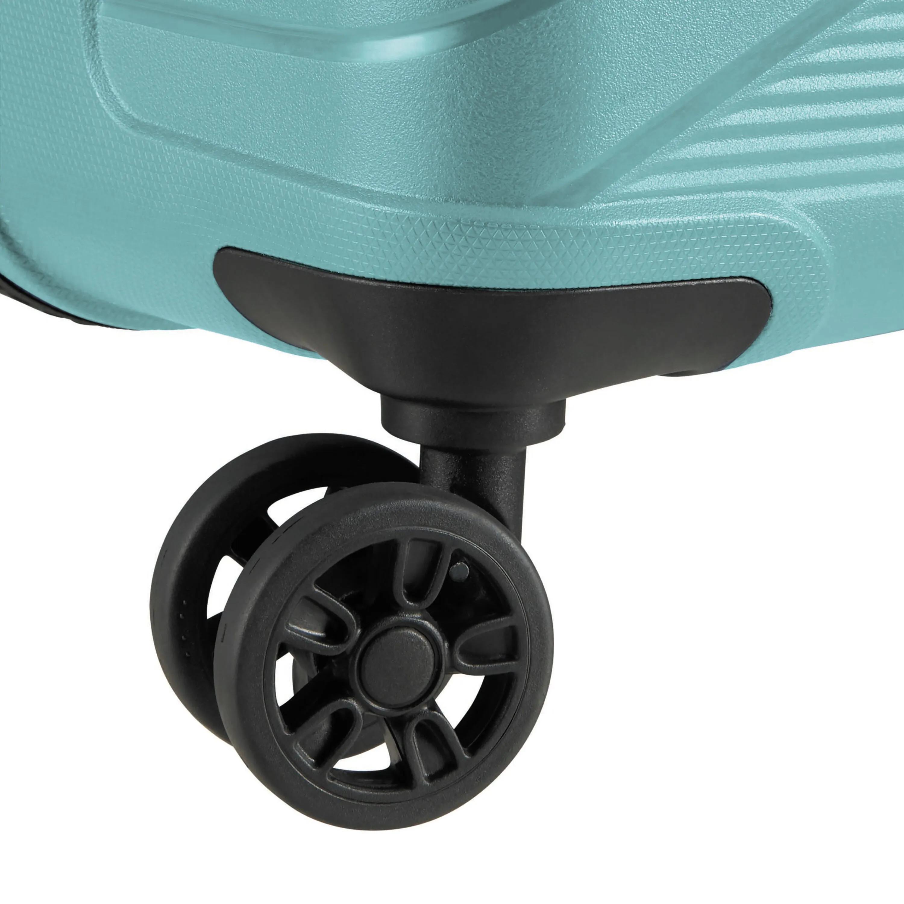 American Tourister Airconic Spinner Carry-On