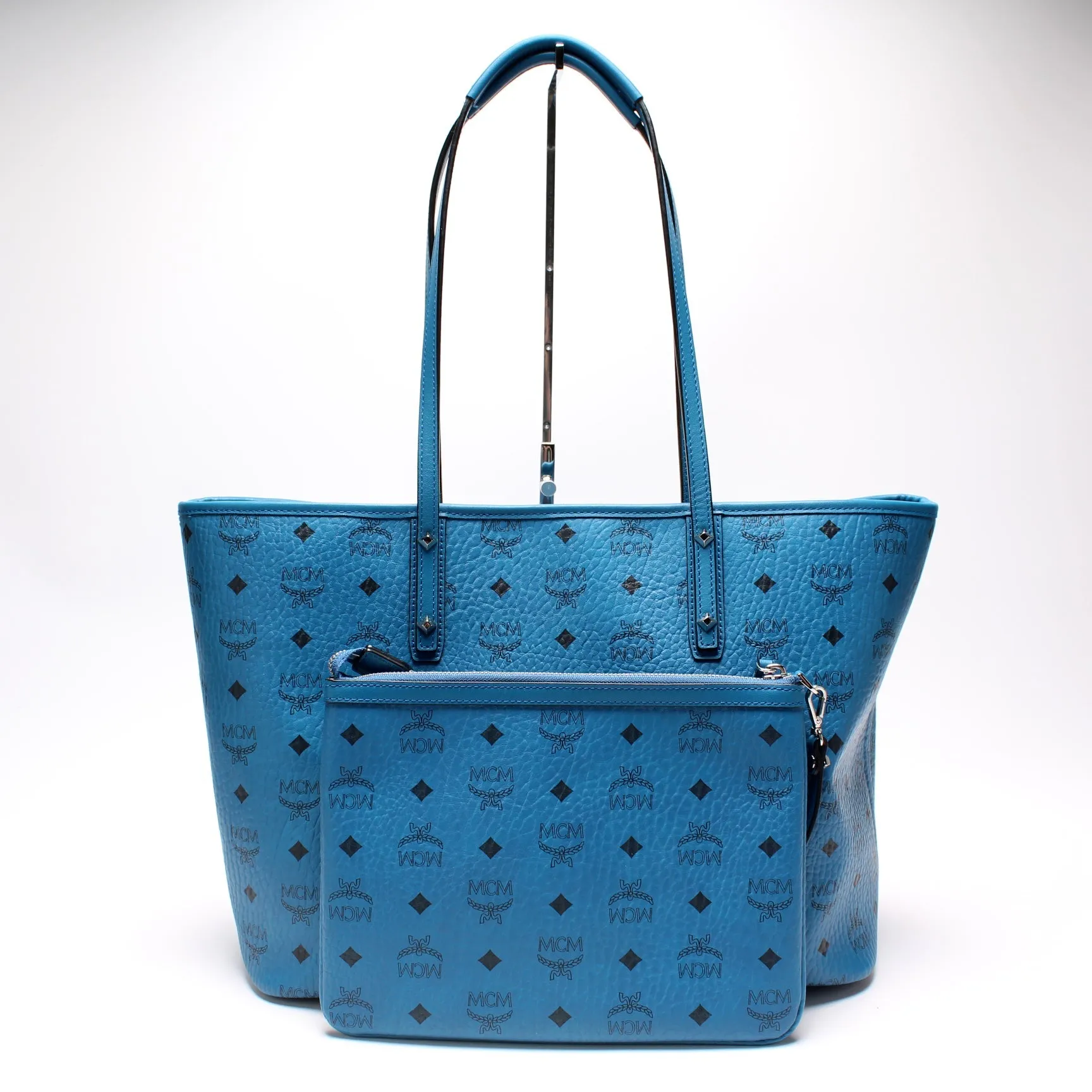 Anya Visetos Medium Shopper W/Pouch