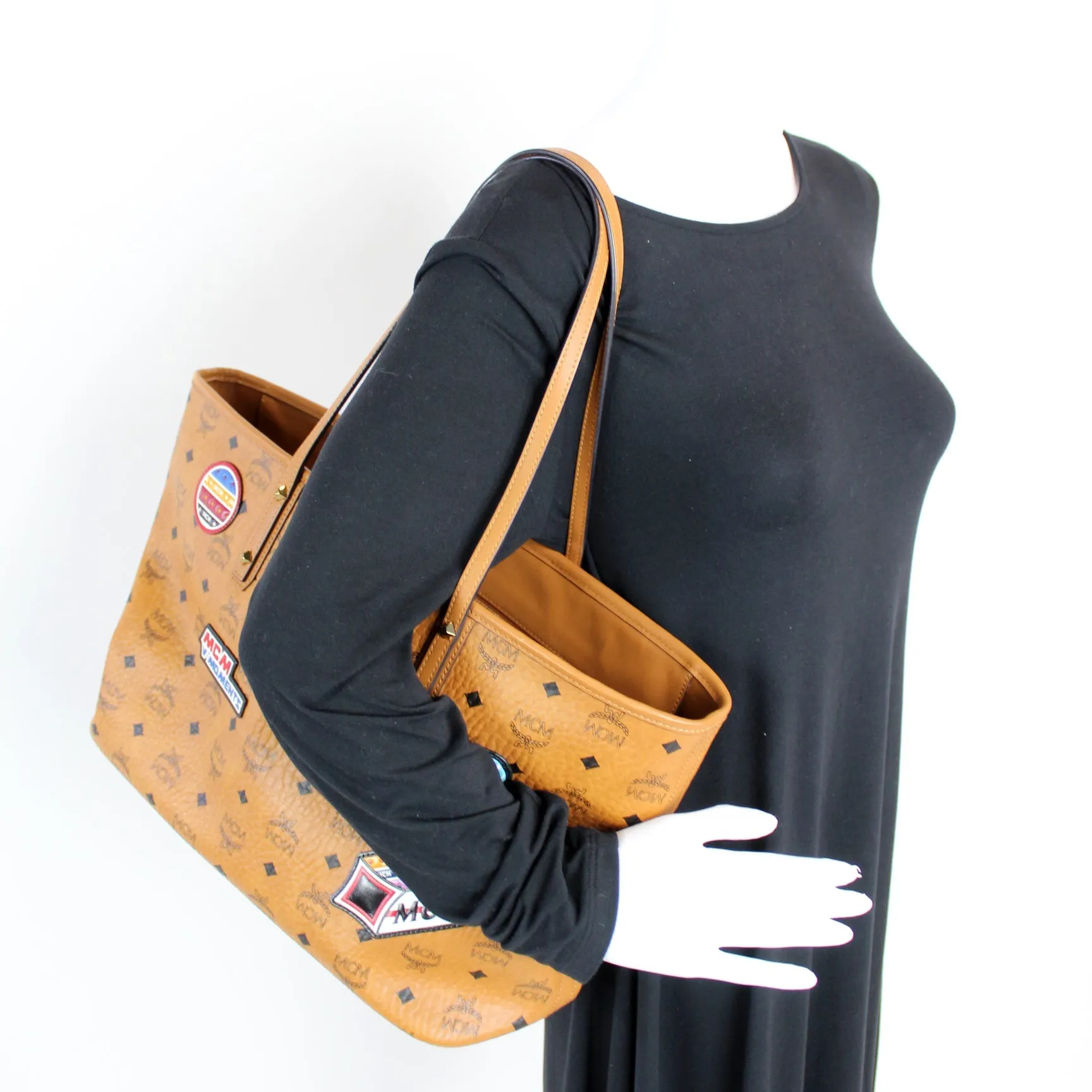 Anya Visetos Victory Patch Medium Shopper W/Pouch