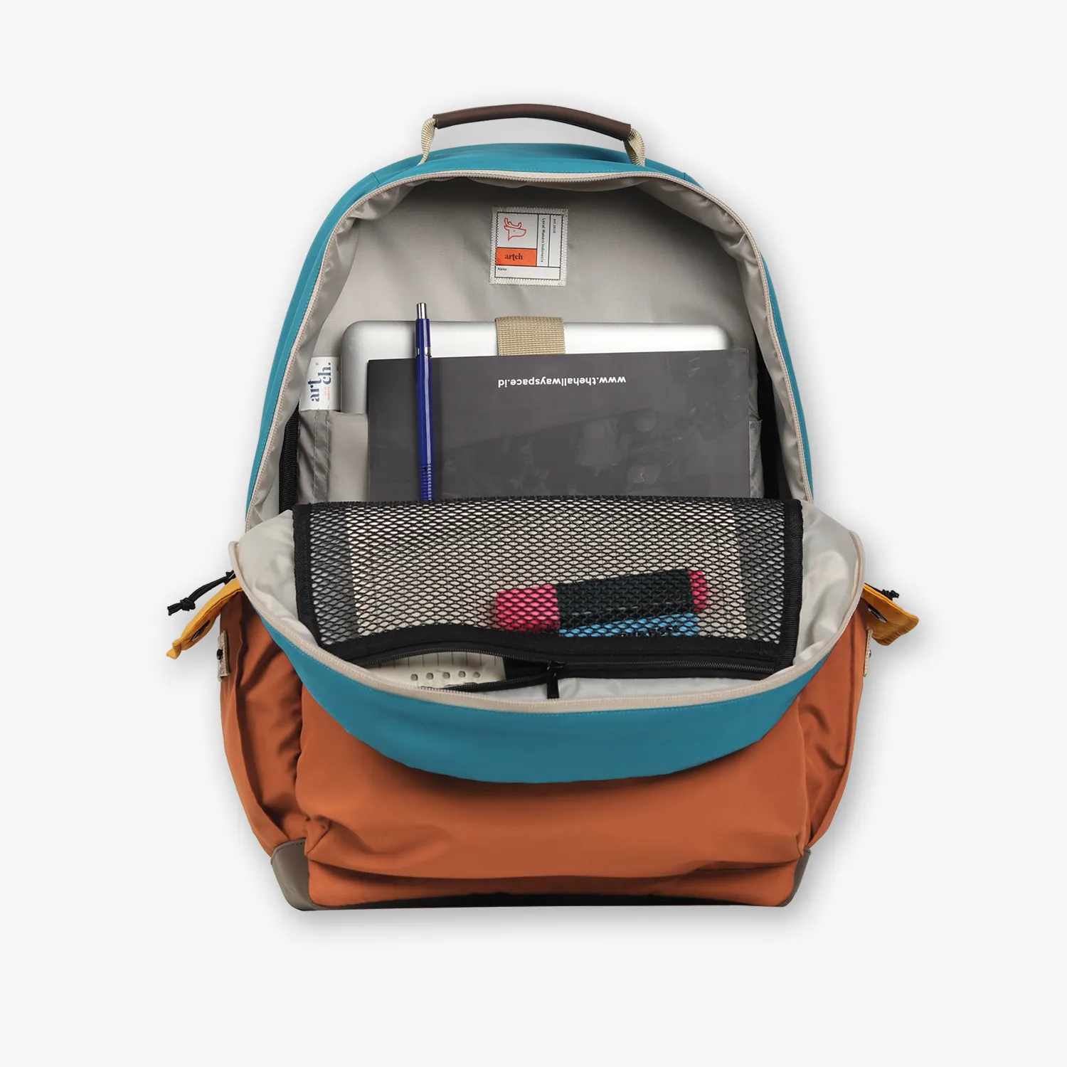 BACK TO SCHOOL - LIMITED TOSCA