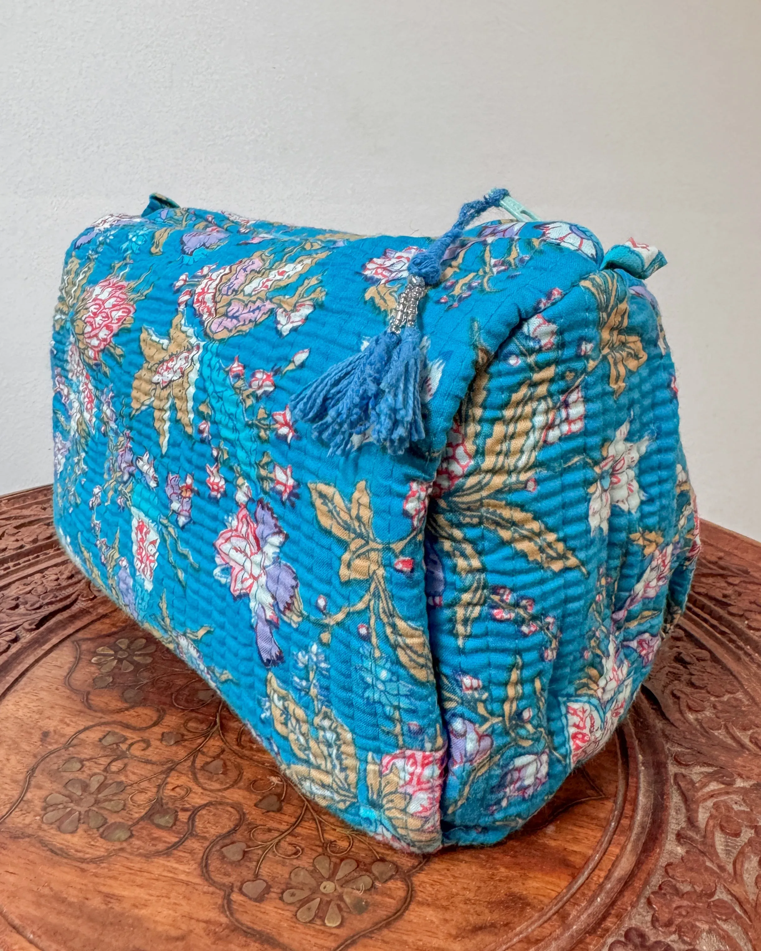 Blue flower l Handmade Quilted Cotton Bag