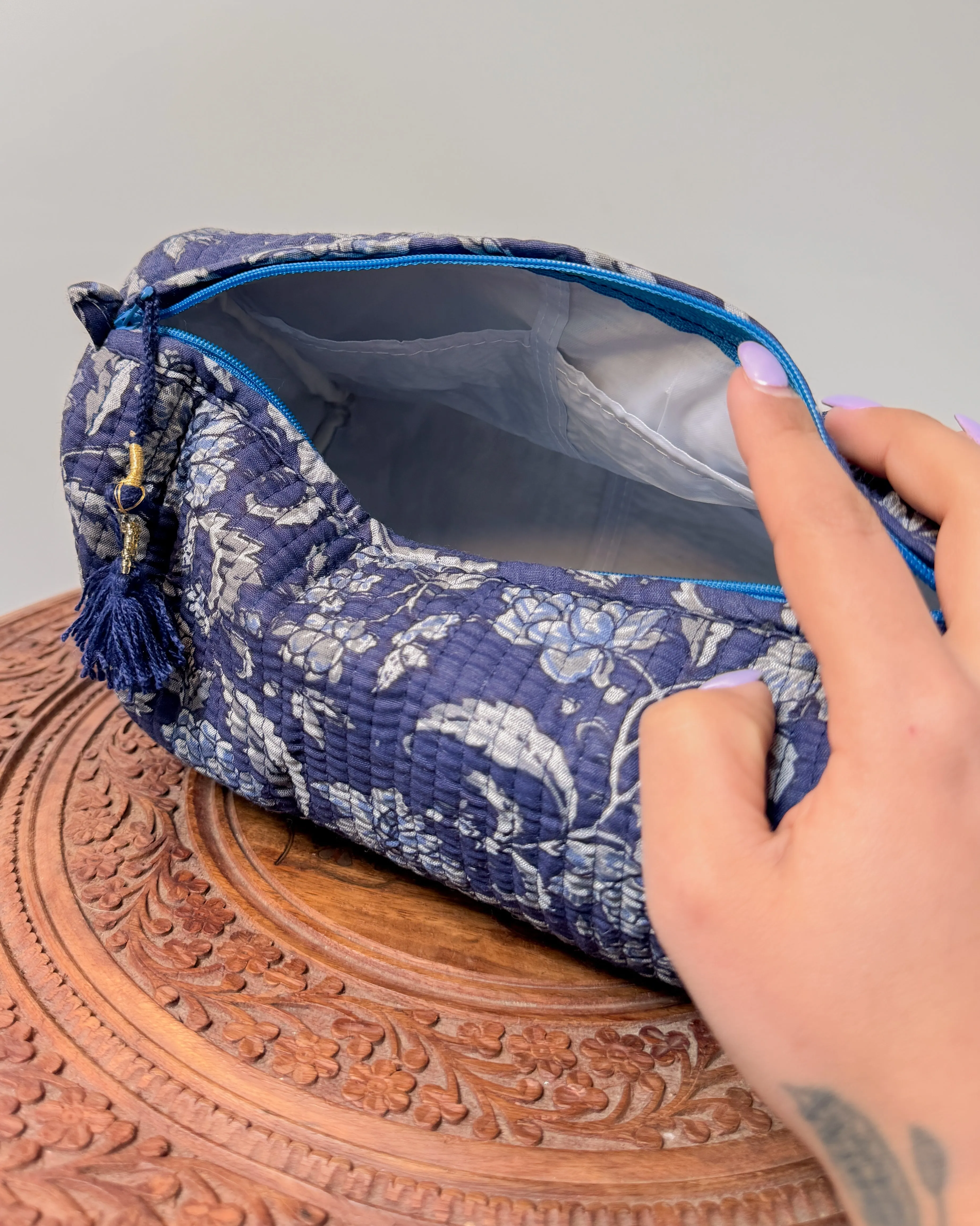 Blue flowers l Handmade Quilted Cotton Bag