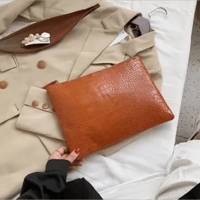 Crocodile Pattern Zipper Design Clutch Bag