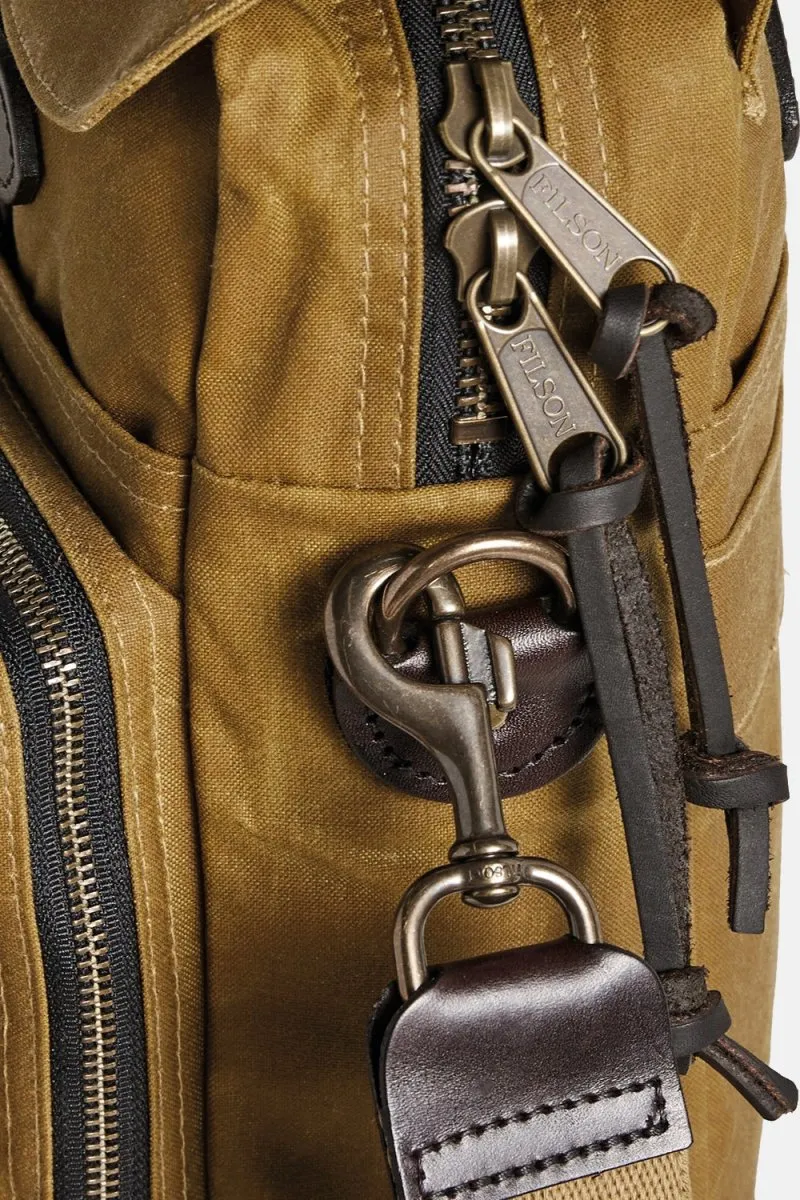 Filson 24-Hour Hour Tin Cloth Briefcase (Dark Tan)
